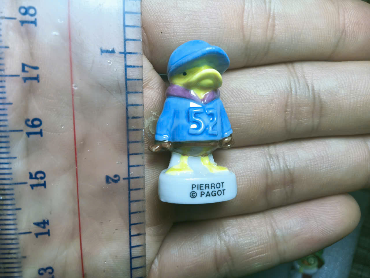 French Fève Miniature Porcelain Calimero Character Figurine – Individual Collectible Pagot Anime King Cake Charm
