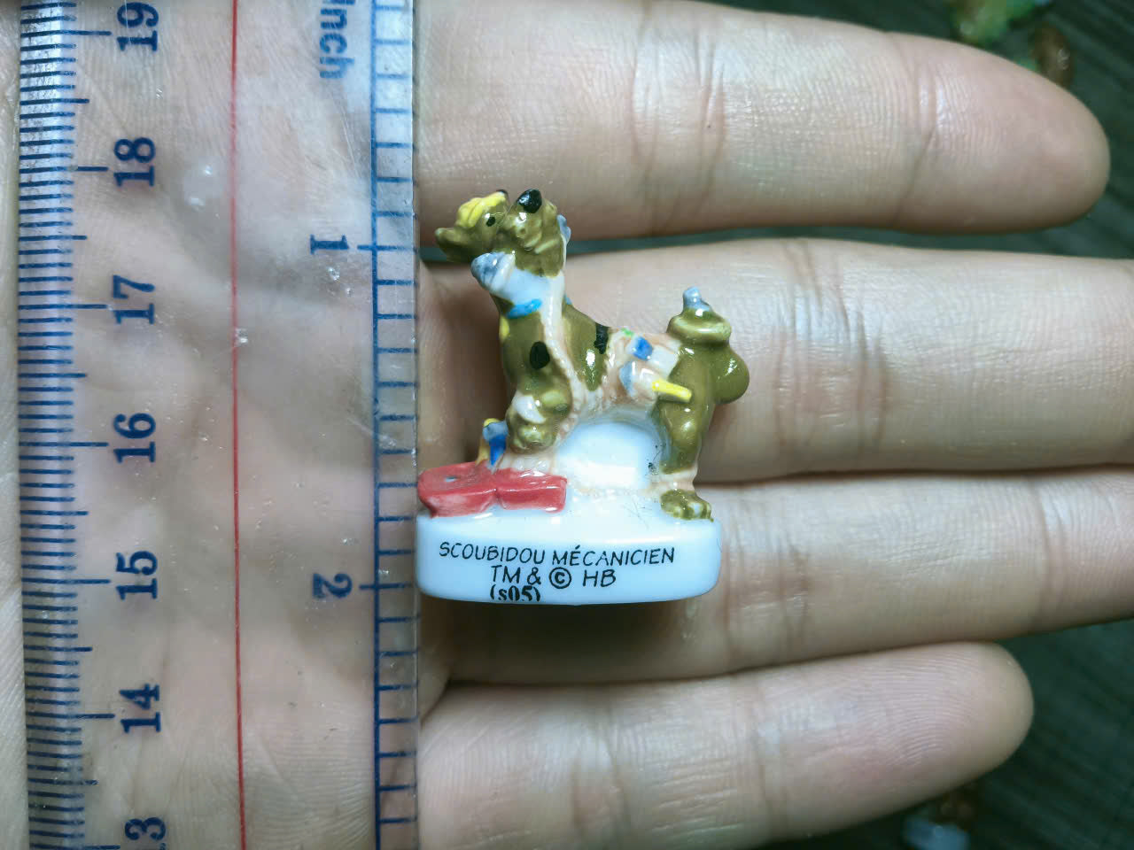 French Fève Miniature Porcelain Figurine – Individual Collectible Scooby-Doo, Boule & Bill, Disney Cocker Spaniel King Cake Charm