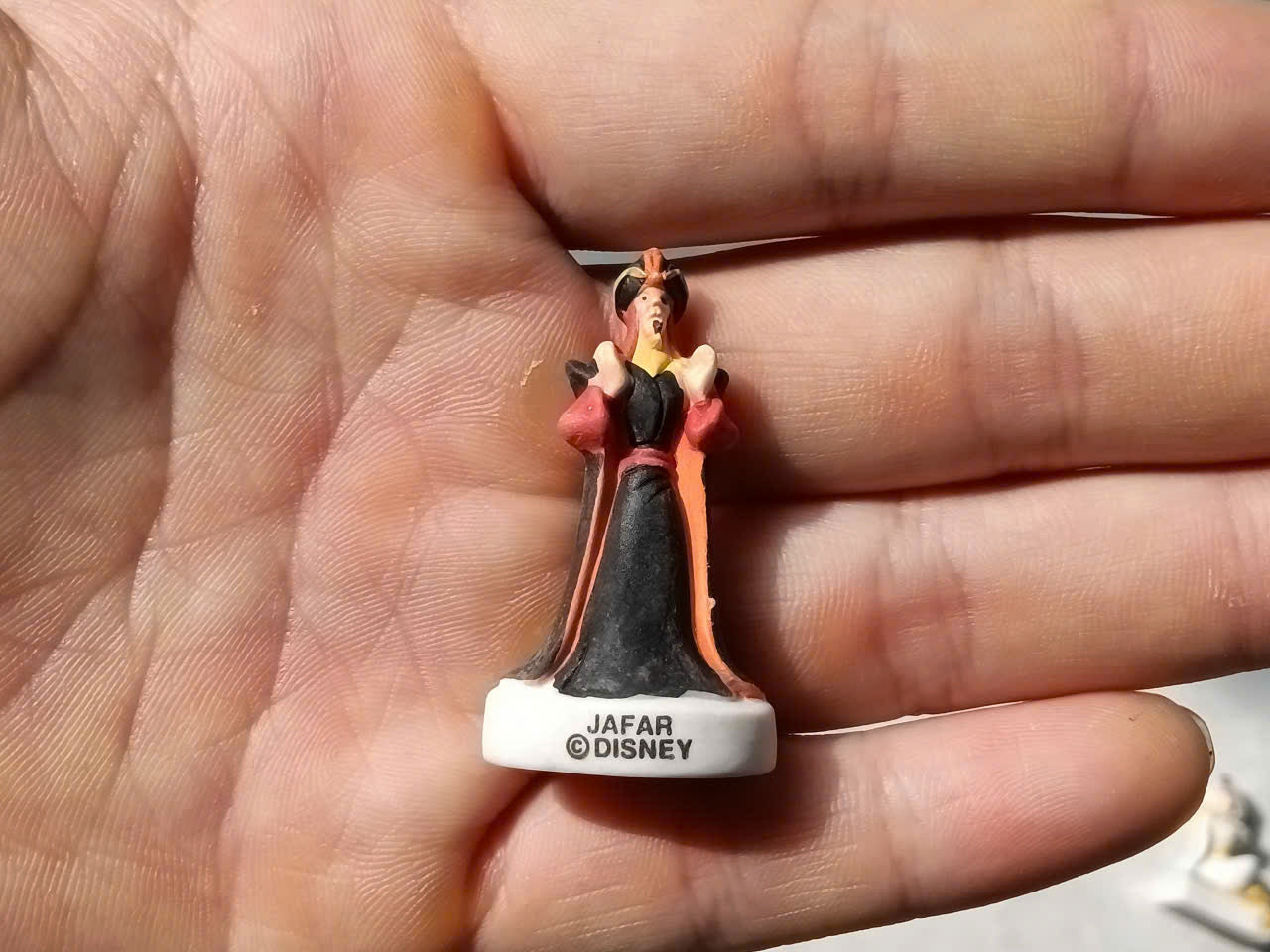 Disney Aladdin Vintage Porcelain Feves - Collectible Ceramic Figurines (Choose Your Character)