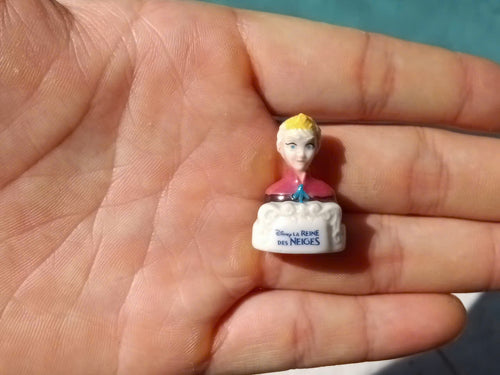 Disney Frozen La Reine des Neiges Vintage Porcelain Feves - Collectible Ceramic Figurines