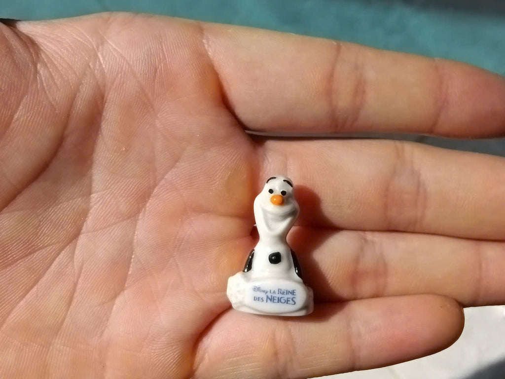 Disney Frozen La Reine des Neiges Vintage Porcelain Feves - Collectible Ceramic Figurines