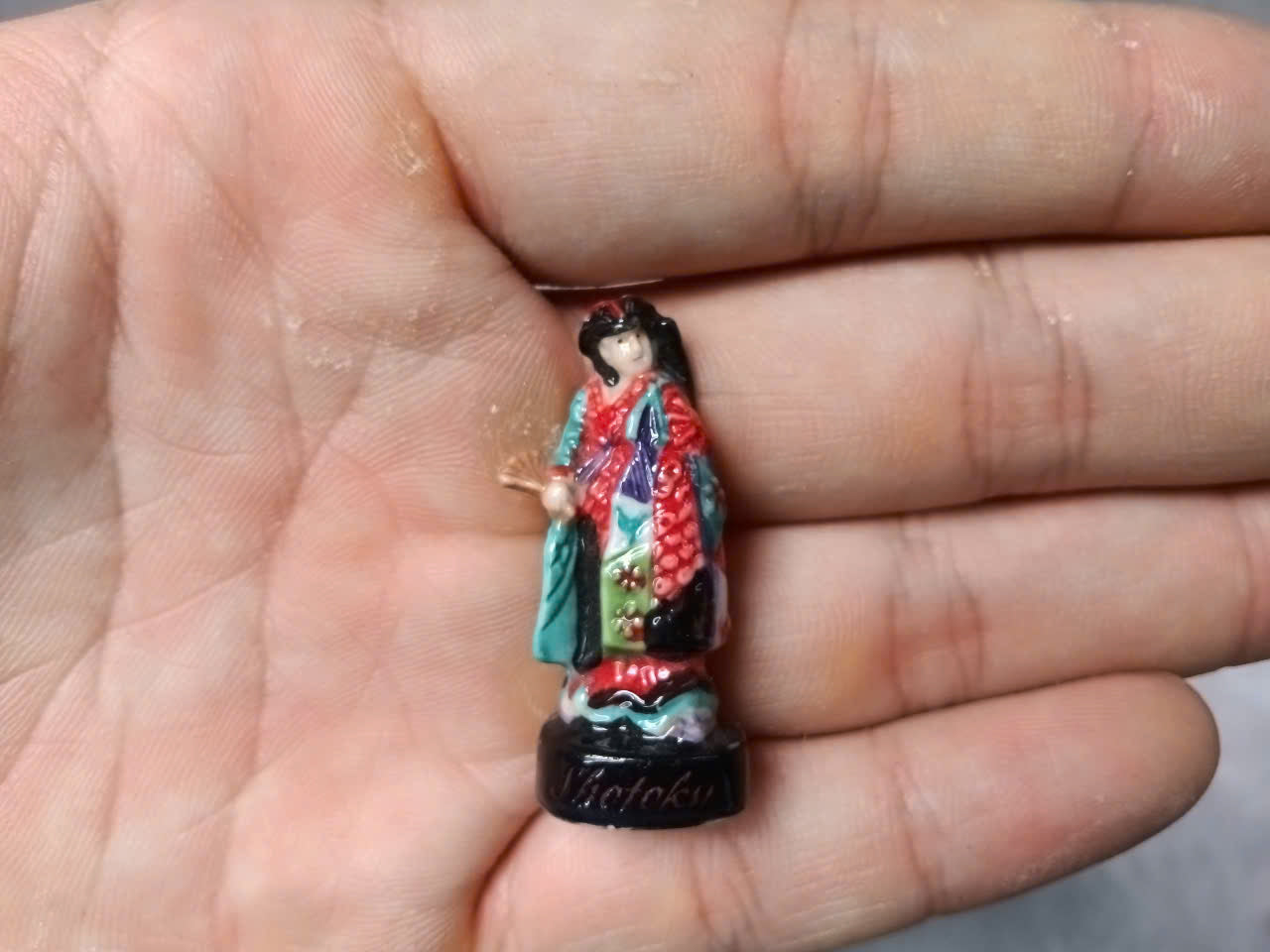 French Porcelain Fèves Vintage Japanese Historical Figures – Miniature Ceramic Kimono Samurai Shaka Kukai Charms