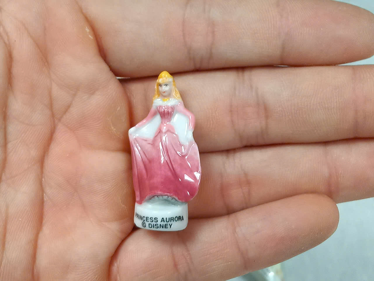 French Porcelain Fèves Vintage Princess & Prince Figurines – Miniature Ceramic Disney Fairytale Charms Cendrillon Tiana Mulan Belle