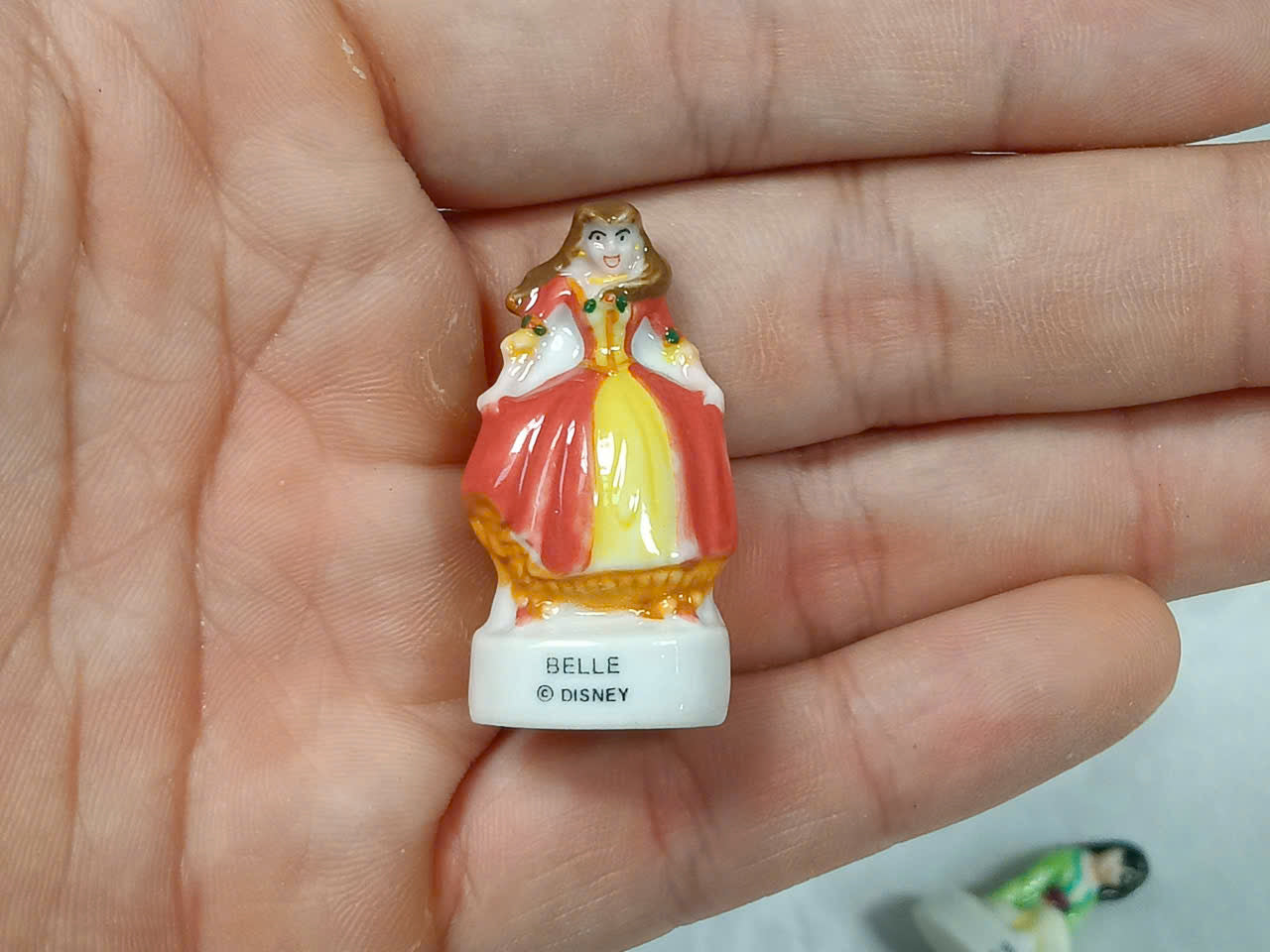 French Porcelain Fèves Vintage Princess & Prince Figurines – Miniature Ceramic Disney Fairytale Charms Cendrillon Tiana Mulan Belle