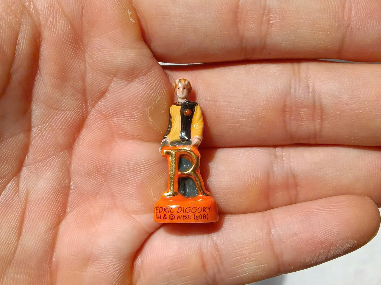 French Porcelain Fèves Vintage Harry Potter Figurines – Miniature Ceramic Wizarding World Letter Charms Hermione Ron Hagrid