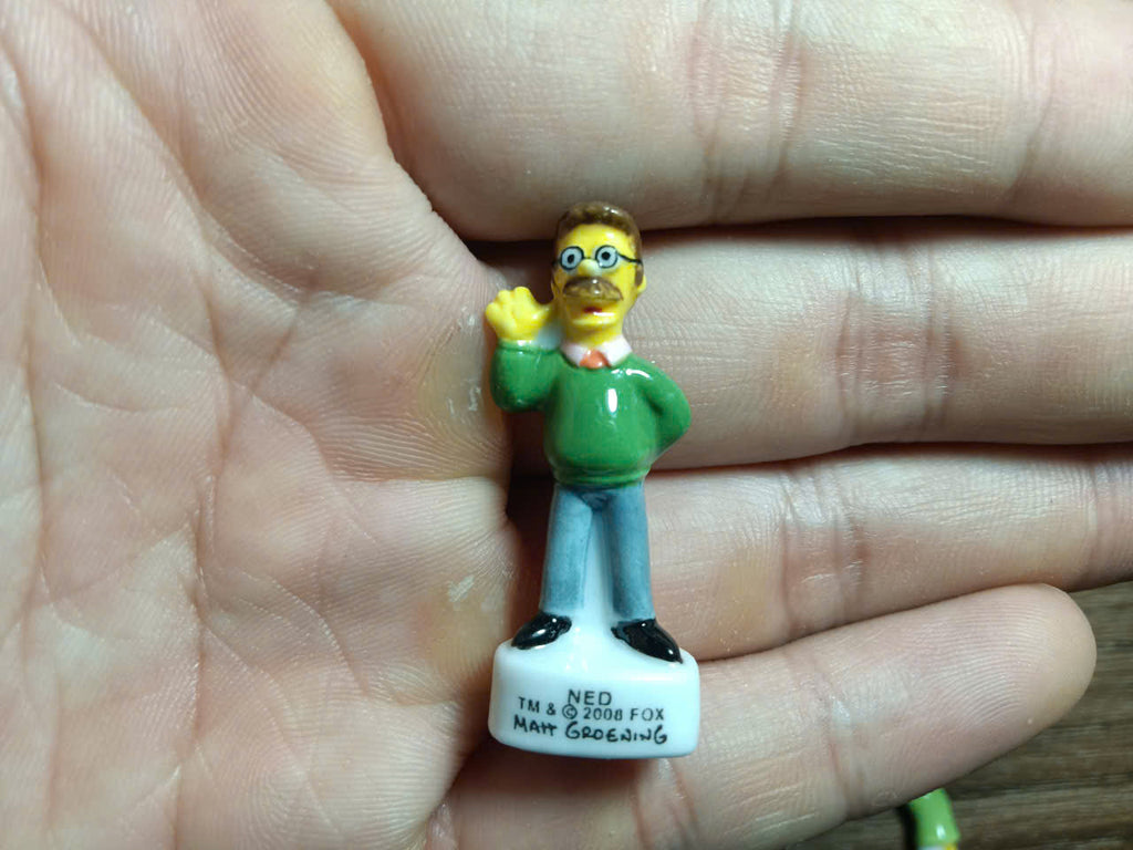 French Porcelain Fèves Vintage The Simpsons Figurines – Miniature Ceramic Cartoon Charms Homer Marge Bart Lisa Ned Moe Grampa