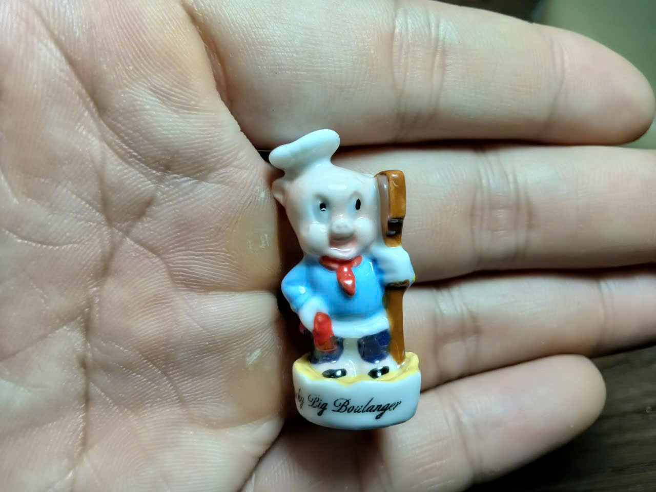 French Porcelain Fèves Vintage Looney Tunes Boulanger Figurines – Miniature Ceramic Baker Charms Bugs Bunny Daffy Duck Tweety Porky Pig