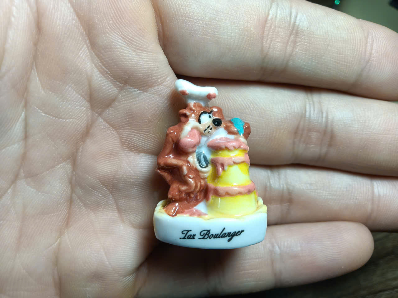 French Porcelain Fèves Vintage Looney Tunes Boulanger Figurines – Miniature Ceramic Baker Charms Bugs Bunny Daffy Duck Tweety Porky Pig