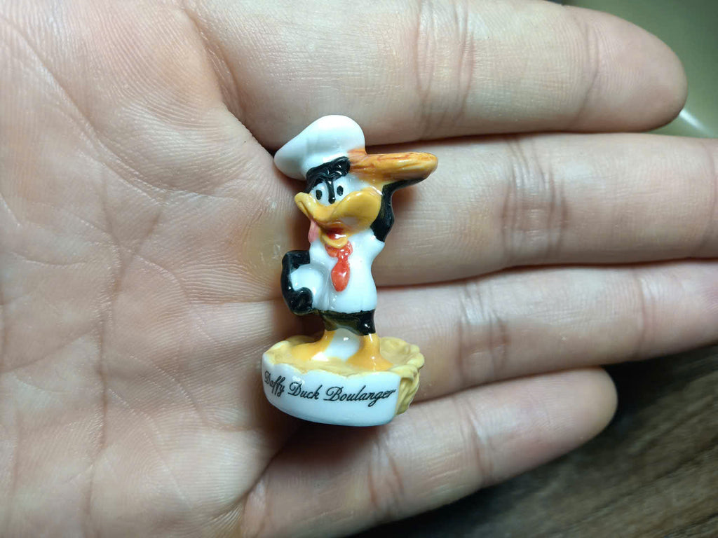 French Porcelain Fèves Vintage Looney Tunes Boulanger Figurines – Miniature Ceramic Baker Charms Bugs Bunny Daffy Duck Tweety Porky Pig