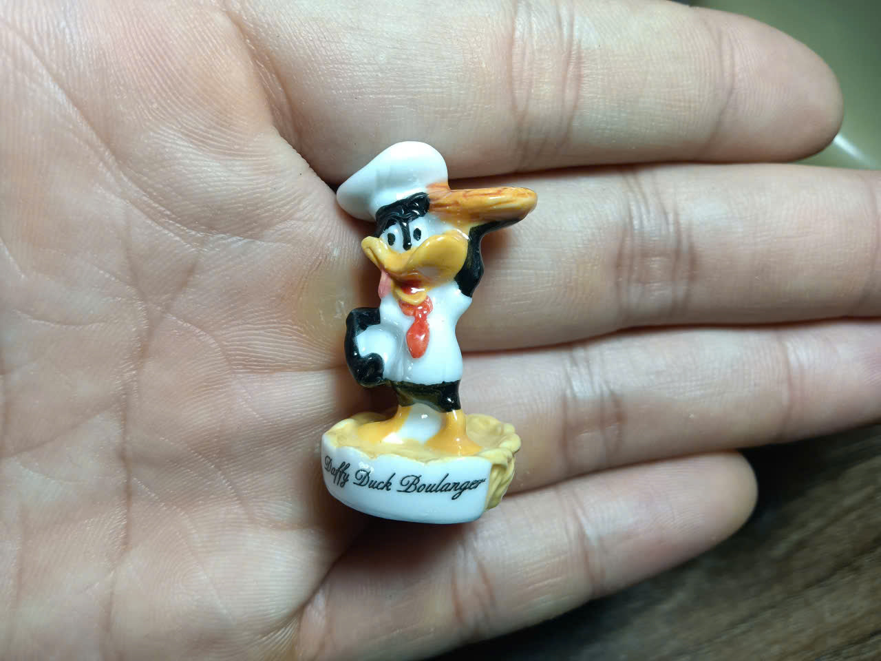 French Porcelain Fèves Vintage Looney Tunes Boulanger Figurines – Miniature Ceramic Baker Charms Bugs Bunny Daffy Duck Tweety Porky Pig