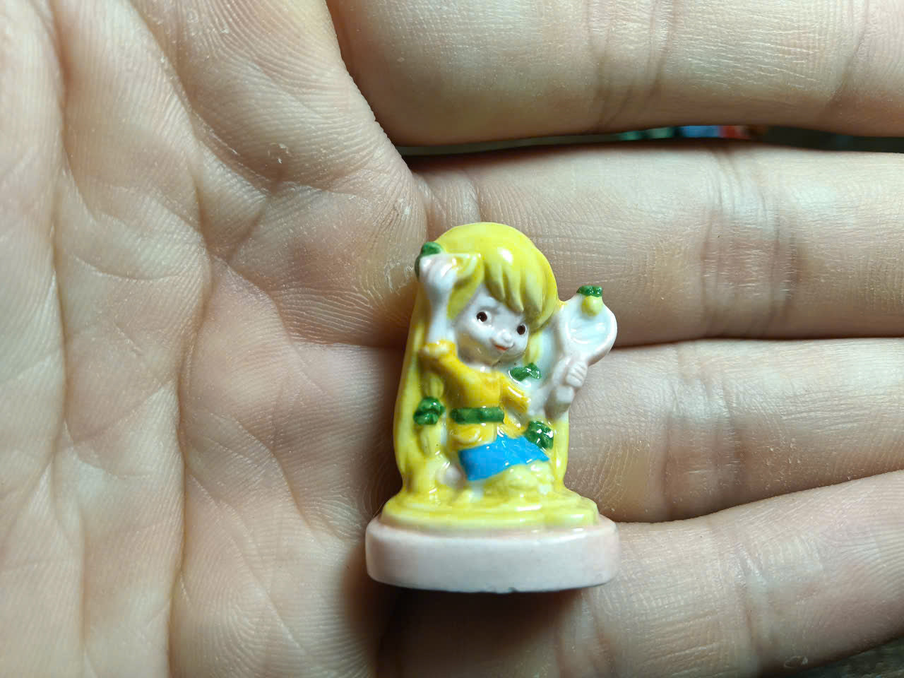 French Porcelain Fèves Vintage Strawberry Shortcake Figurines – Miniature Ceramic Charms Charlotte aux Fraises Custard Pupcake
