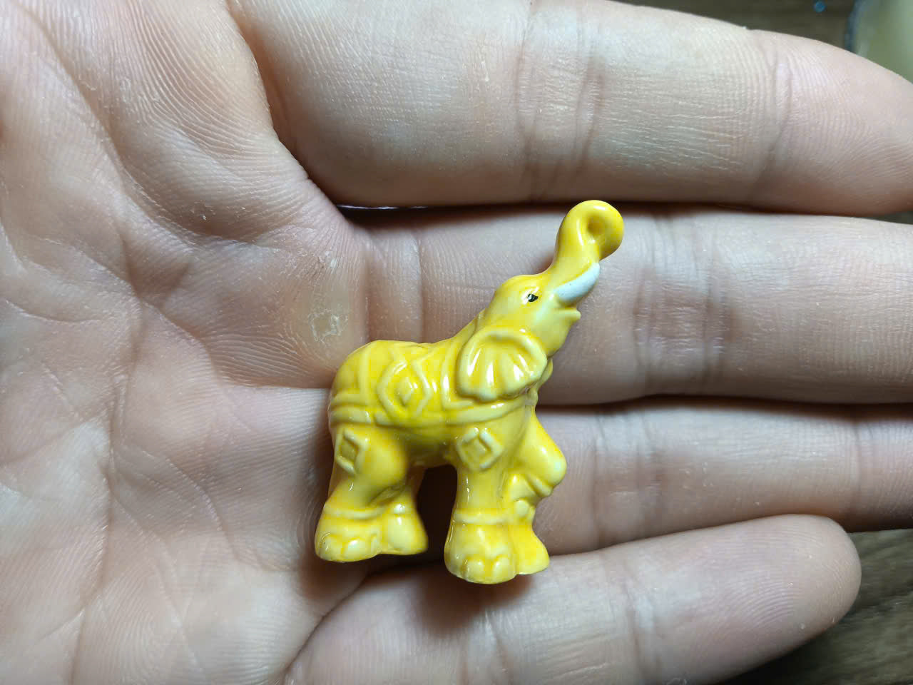 French Porcelain Fèves Vintage Colorful Elephants Figurines – Miniature Ceramic Animal Charms Lucky Elephant Decor Collection