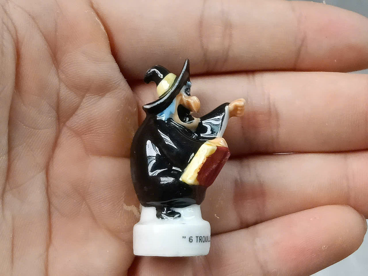 French Porcelain Fèves Vintage Halloween Figurines – Miniature Ceramic Charms Witch Frankenstein Pumpkin "6 Trouilles 98"