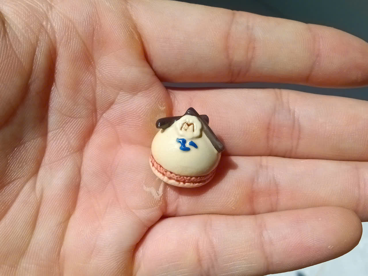 French Porcelain Fèves Vintage Miniature Food & Desserts – Ceramic Charms Pastry Chocolate Bread Chupa Chups (Bản sao)
