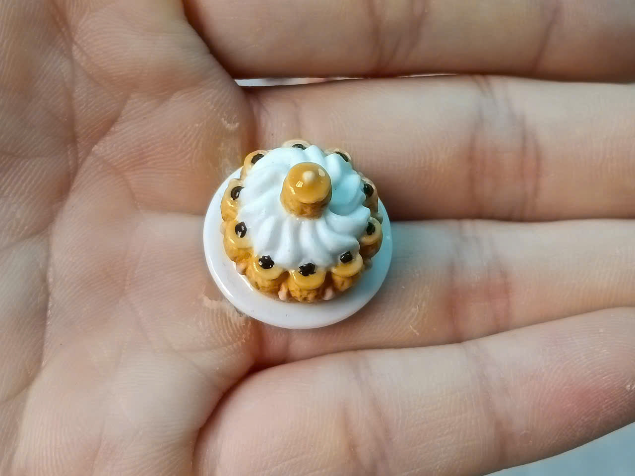 Miniature Desserts & Drinks – Ceramic Charms Beer Glass Rose Cake Chocolate Swirl Soap