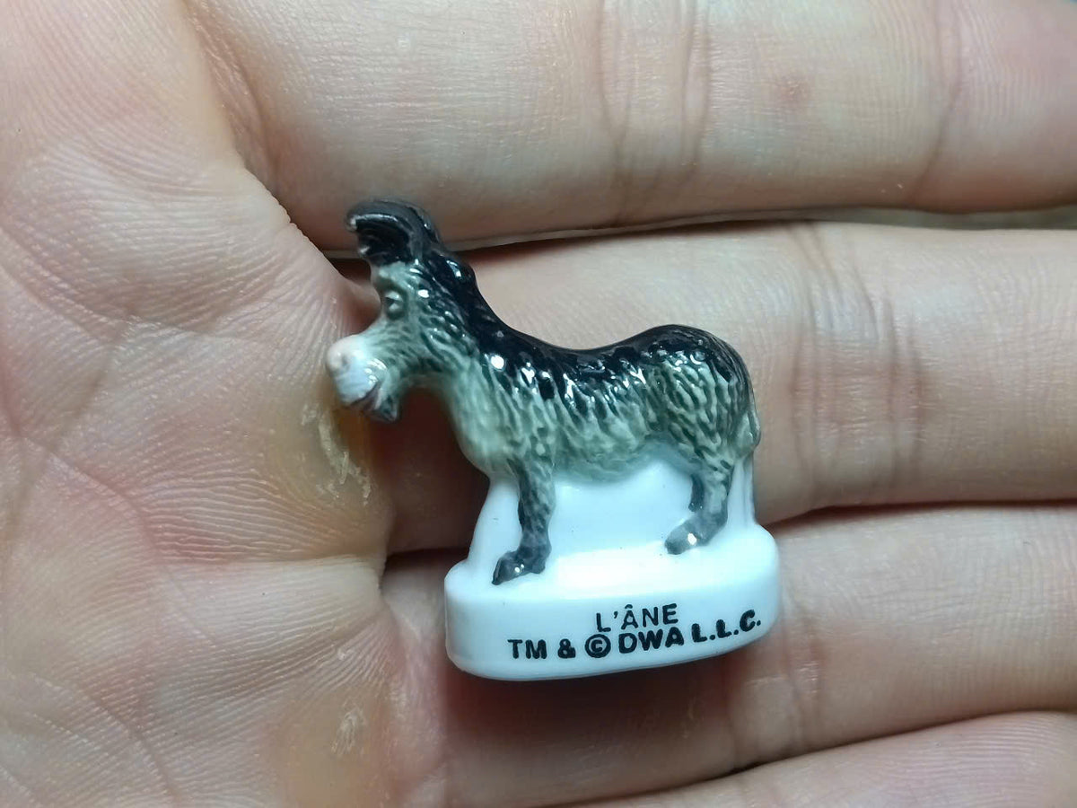 Shrek Fève — Porcelain Miniature (Choose Your Character)