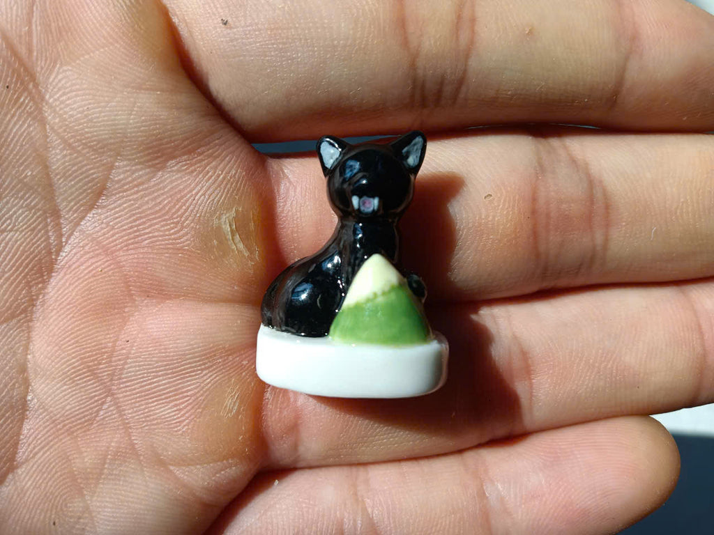 Black Cat Fève Porcelain Miniature