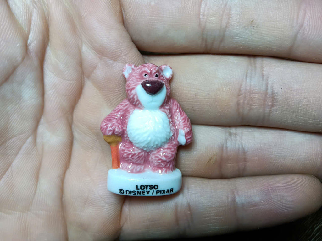 Lotso – Porcelain Fève Disney/Pixar