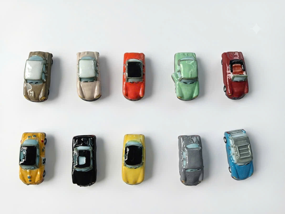 Vintage Classic Car Porcelain Fève – Single Piece