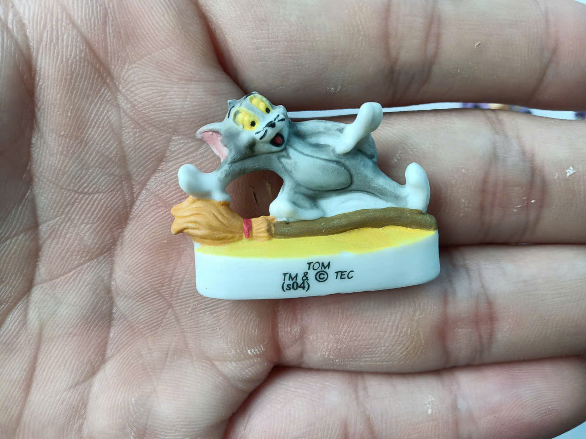 Tom & Jerry Arabian Nights Porcelain Fève – Single Piece