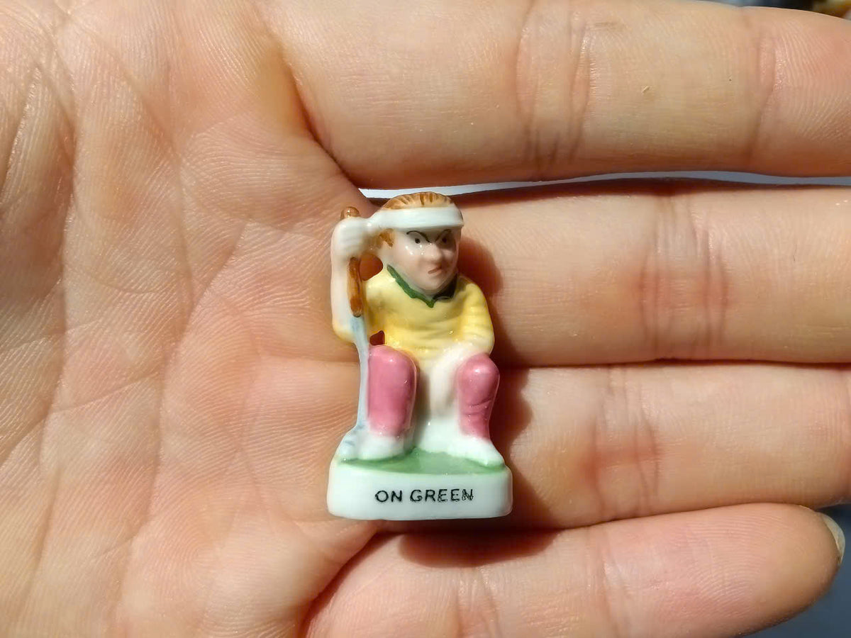 Golf Humour Porcelain Fève – Single Piece