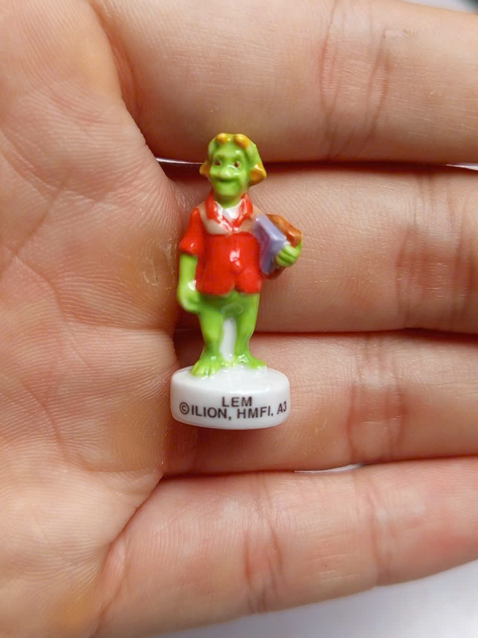 Planet 51 Porcelain Fève Figurines – Vintage Collectible Set of 10