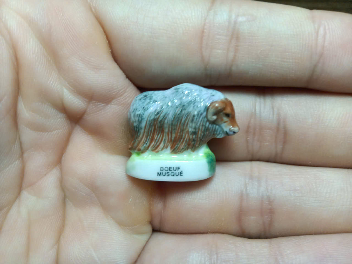 Mountain & Grassland Animals Porcelain Fève Set – 10 Pieces