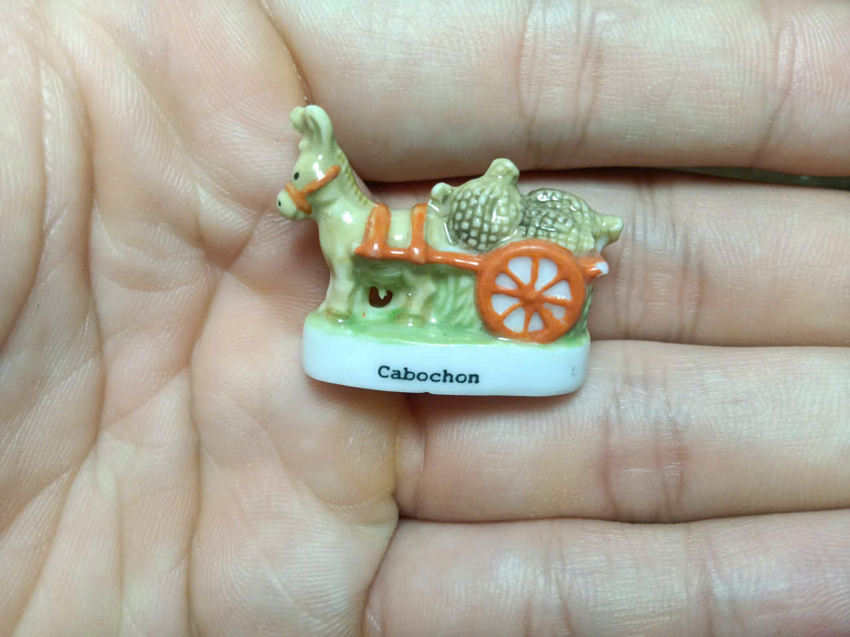 Mountain & Grassland Animals Porcelain Fève Set – 10 Pieces