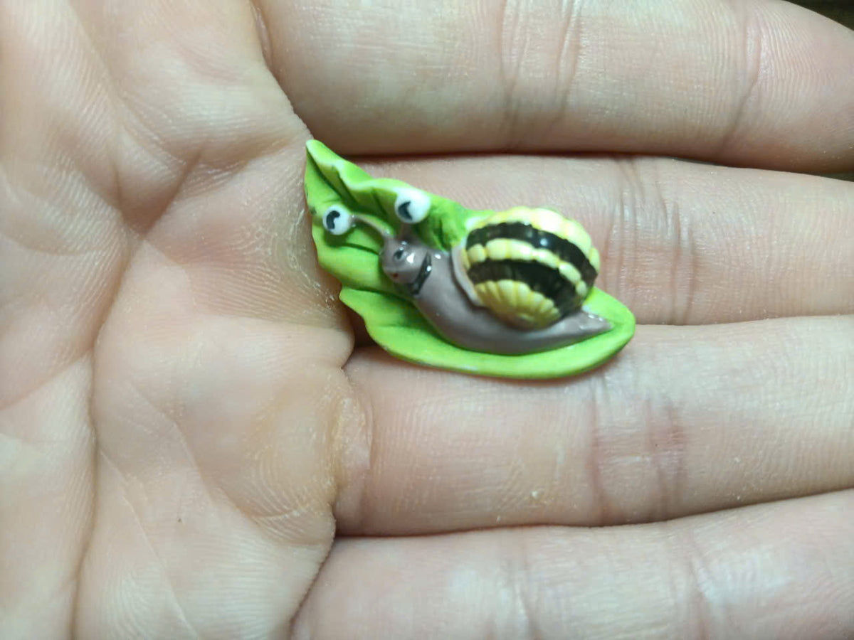 Garden Insects Porcelain Fève – Single Piece (Hand-Painted Miniature)