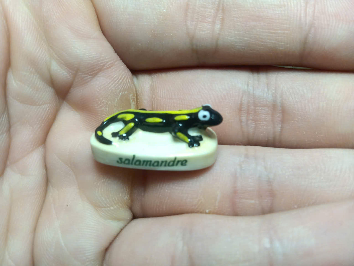 Garden Insects Porcelain Fève – Single Piece (Hand-Painted Miniature)