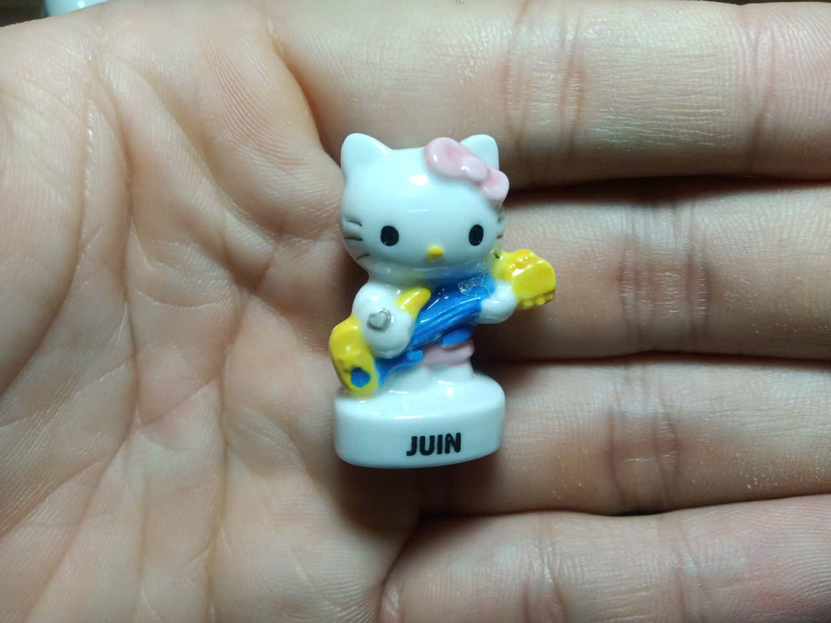 French Fève Miniature Porcelain Hello Kitty Figurine – Individual Collectible Sanrio Zodiac & Calendar King Cake Charm