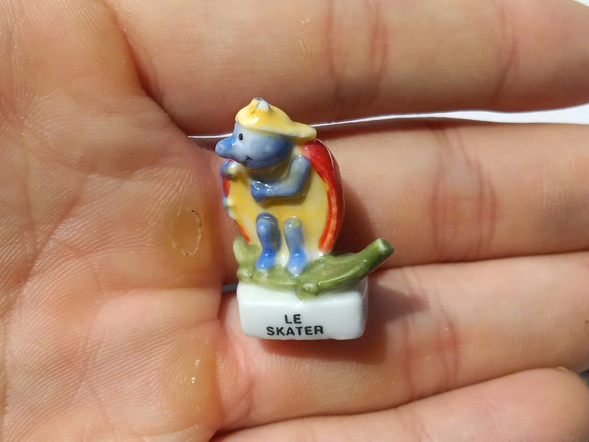 French Hippo Fève Set – Hand-Painted Porcelain Miniatures (7 Pieces)