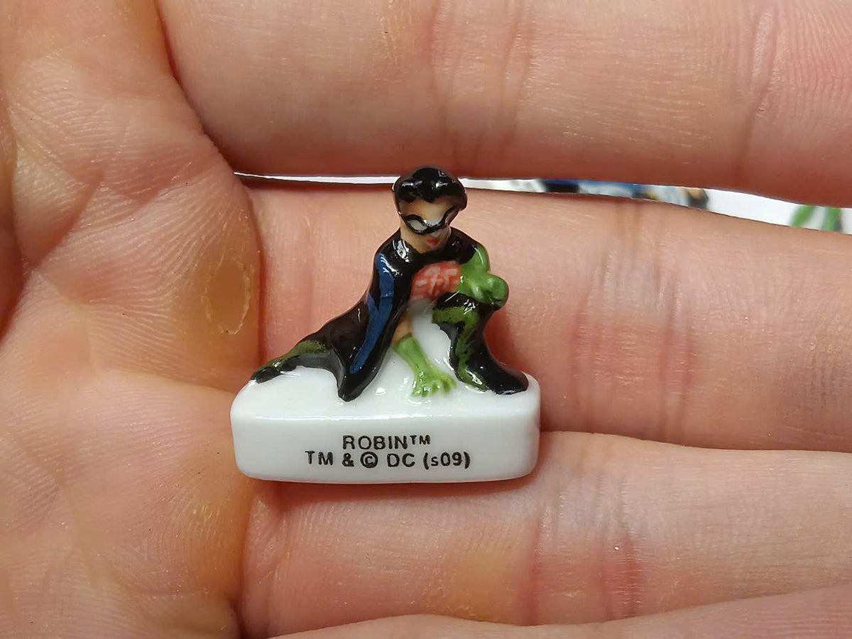 Batman DC Comics Porcelain Fève – Single Piece | Hand-Painted Superhero Collectible Figurine