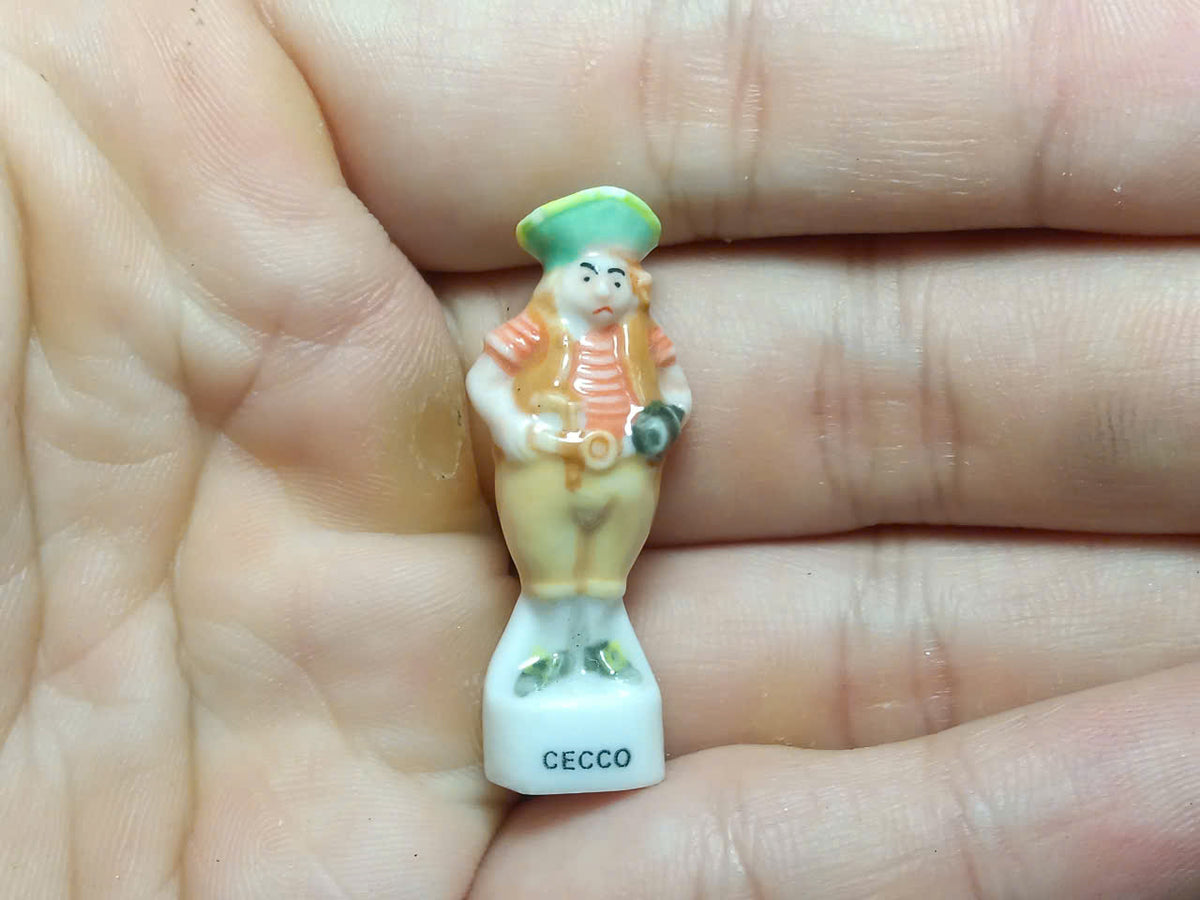Royal Court & Carnival Porcelain Fève – Single Piece | Hand-Painted French Royalty Figurine