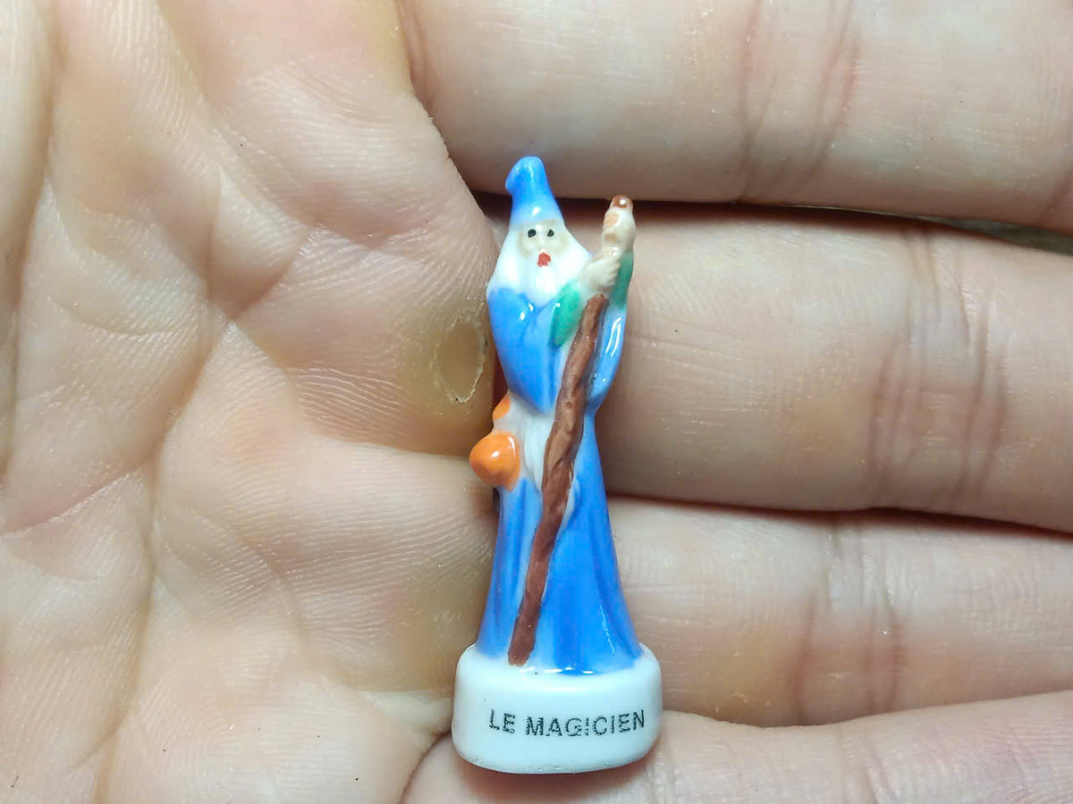 Royal Court & Carnival Porcelain Fève – Single Piece | Hand-Painted French Royalty Figurine