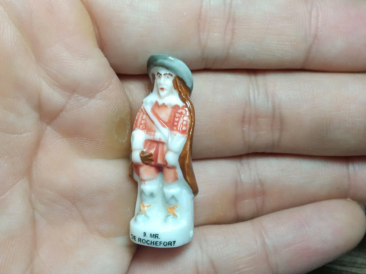 Legendary Heroes & Historical Figures Porcelain Fève – Single Piece | Hand-Painted Collectible Figurine