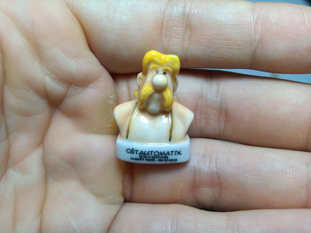 French Astérix & Friends Fève Set – Hand-Painted Porcelain Bust Miniatures (12 Pieces)