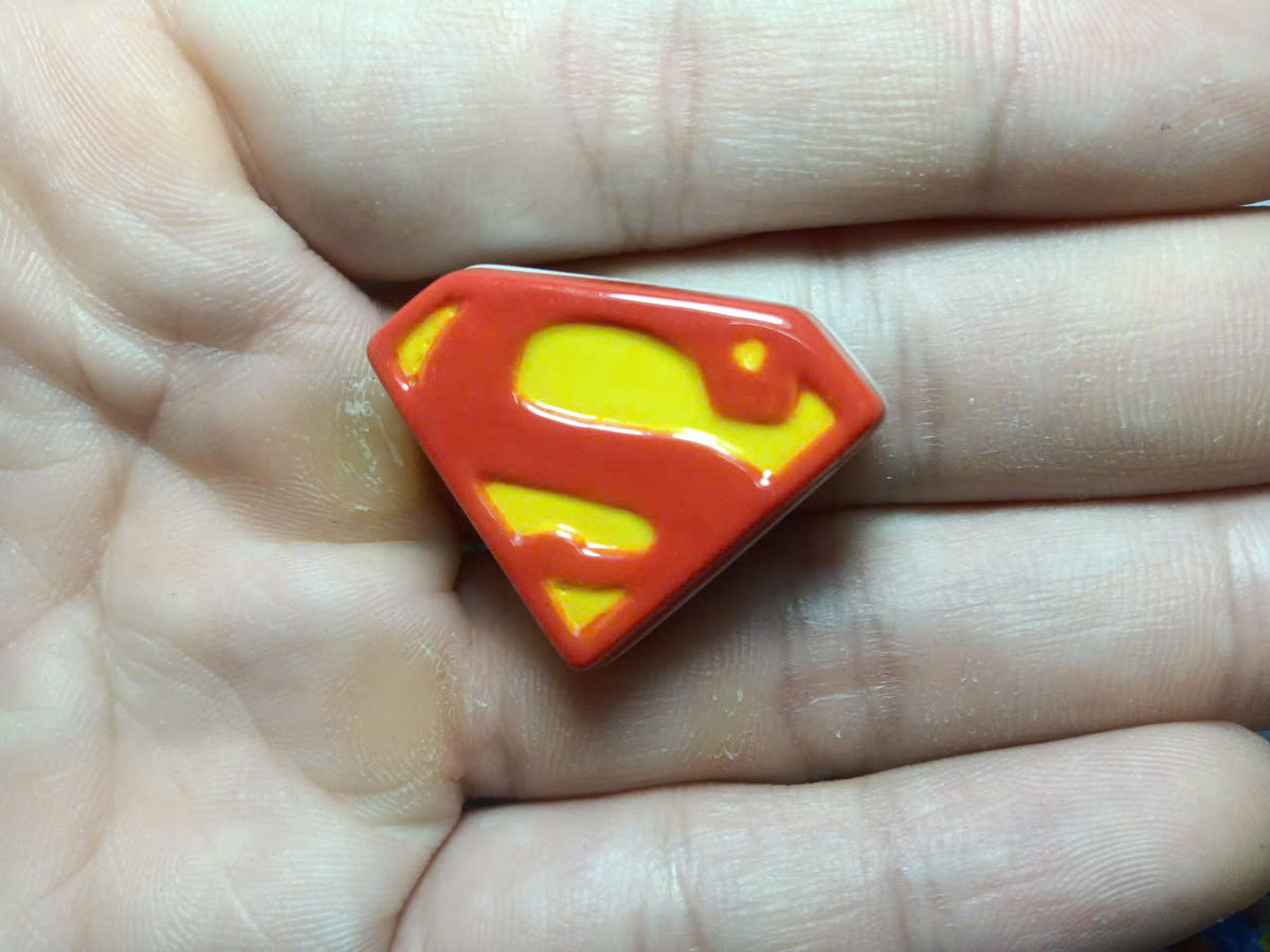 French DC Comics Superman & Friends Fève Set – Hand-Painted Porcelain Miniatures (8 Pieces)