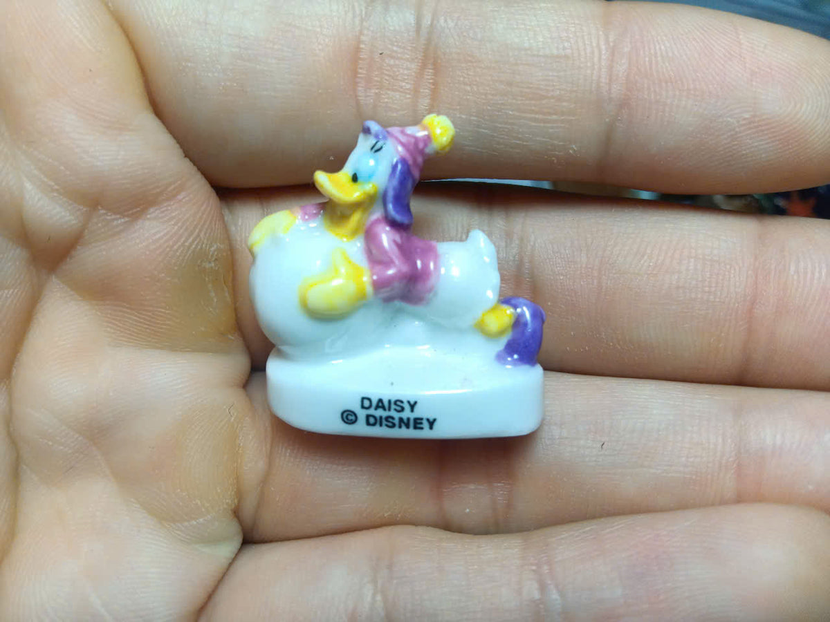 French Disney Donald & Daisy Duck Fève Set – 10 Pieces