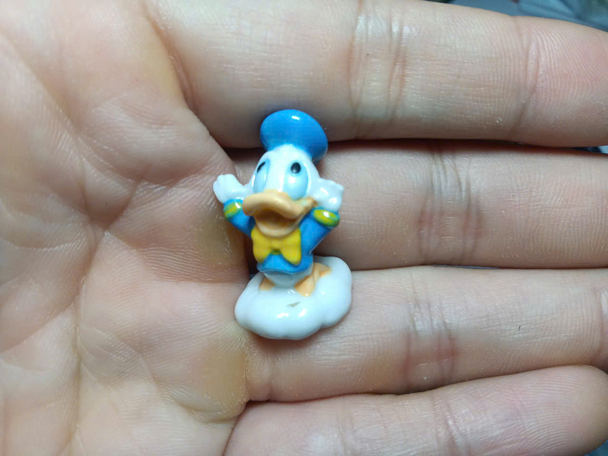 French Disney Donald & Daisy Duck Fève Set – 10 Pieces
