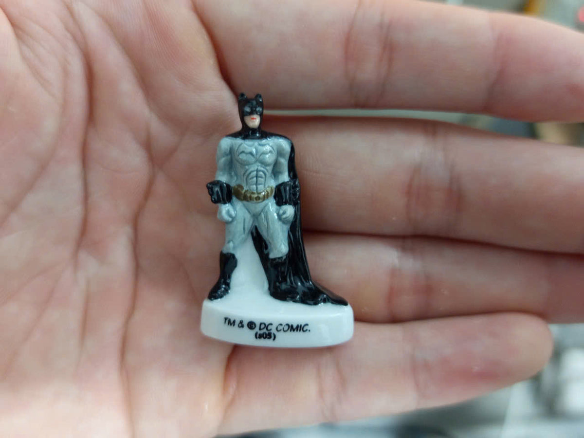 Batman DC Comics Porcelain Fève – Single Piece | Hand-Painted Superhero Collectible Figurine